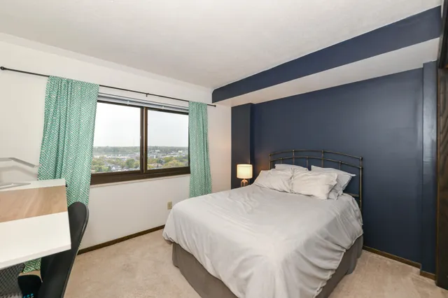 $244,900 | 1633 North Prospect Avenue, Unit 17C, Milwaukee, WI 53202