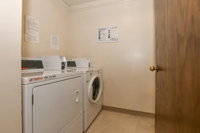 $244,900 | 1633 North Prospect Avenue, Unit 17C, Milwaukee, WI 53202