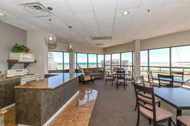 $244,900 | 1633 North Prospect Avenue, Unit 17C, Milwaukee, WI 53202