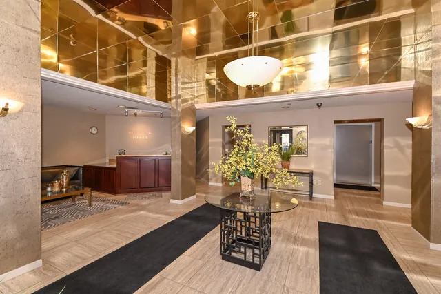 $244,900 | 1633 North Prospect Avenue, Unit 17C, Milwaukee, WI 53202