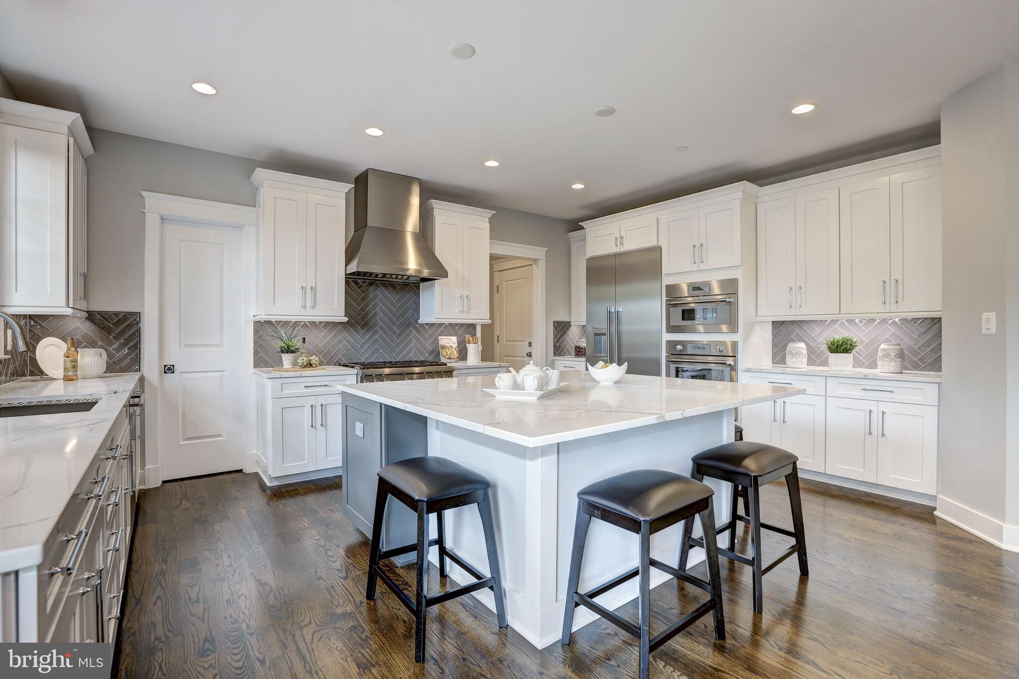7517 Sebago Road Bethesda, MD 20817 - Photo 12 of 42 Kitchen