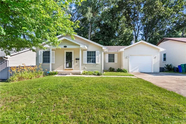$130,000 | 2819 East Wood Street, Decatur, IL 62521