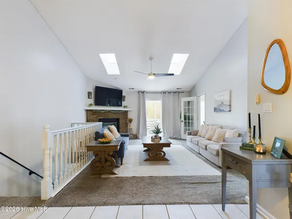 $2,400 | 1121 Barkentine Drive, New Bern, NC 28560