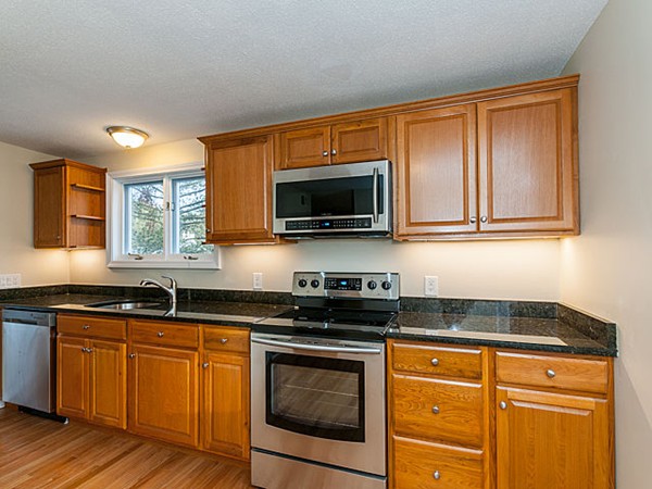 67 Stone Ridge Road, Unit 67 Franklin, MA 02038 - Photo 2 of 23 Gallery Image 2