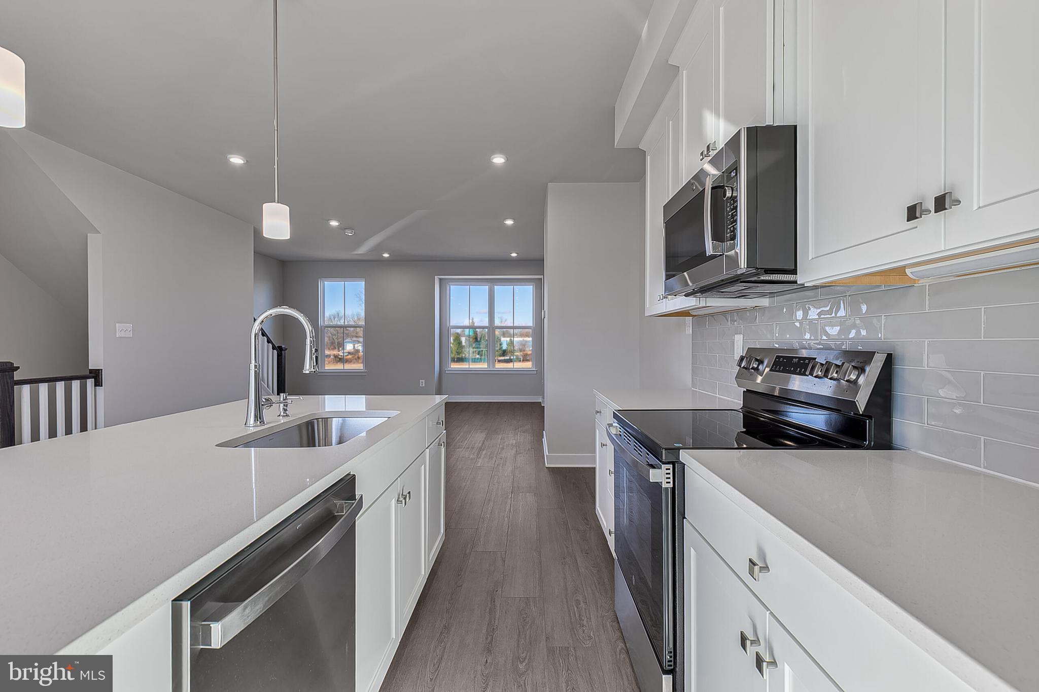 13 Oasis Avenue Ranson, WV 25438 - Photo 13 of 40