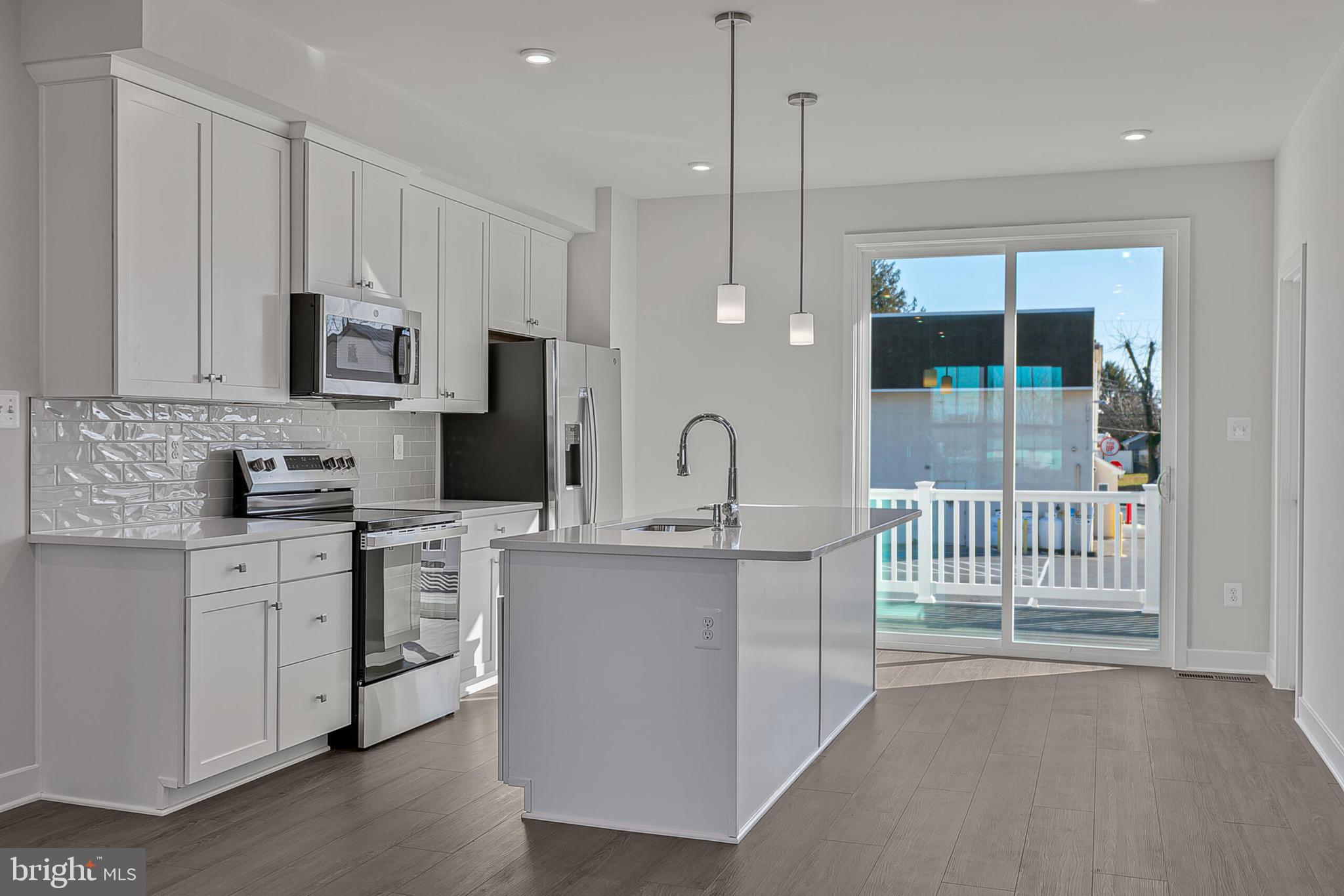 13 Oasis Avenue Ranson, WV 25438 - Photo 17 of 40