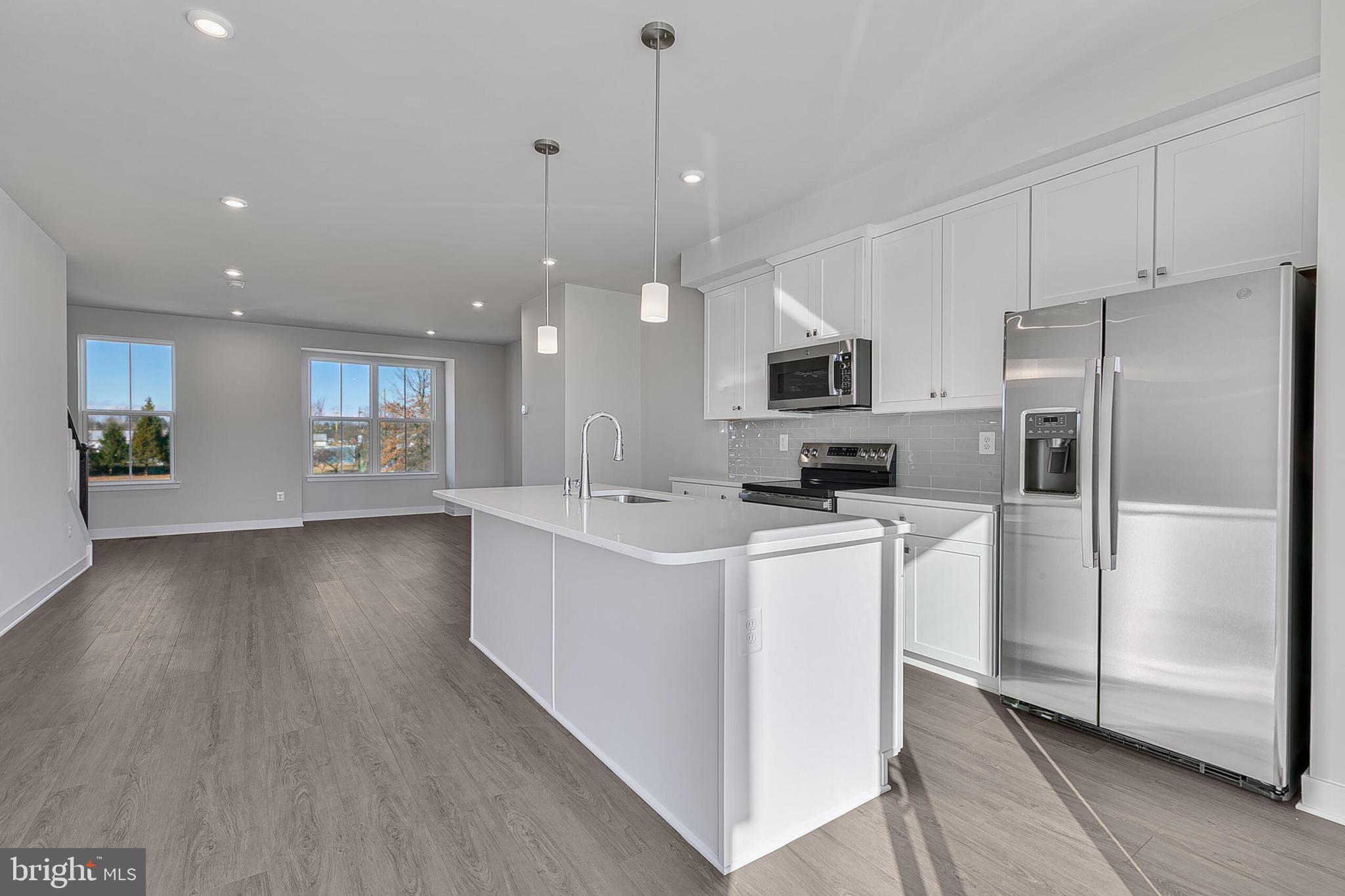 13 Oasis Avenue Ranson, WV 25438 - Photo 8 of 40 Main-level: 2nd floor kitchen