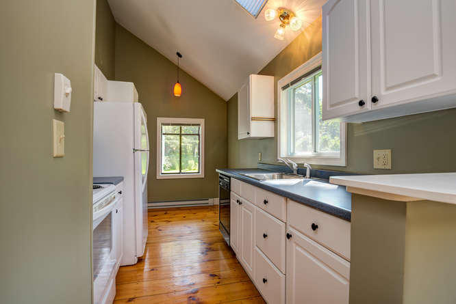 150 Sea Road Kennebunk, ME 04043 - Photo 12 of 40 150 Sea Rd Kennebunk ME 04043-small-012-