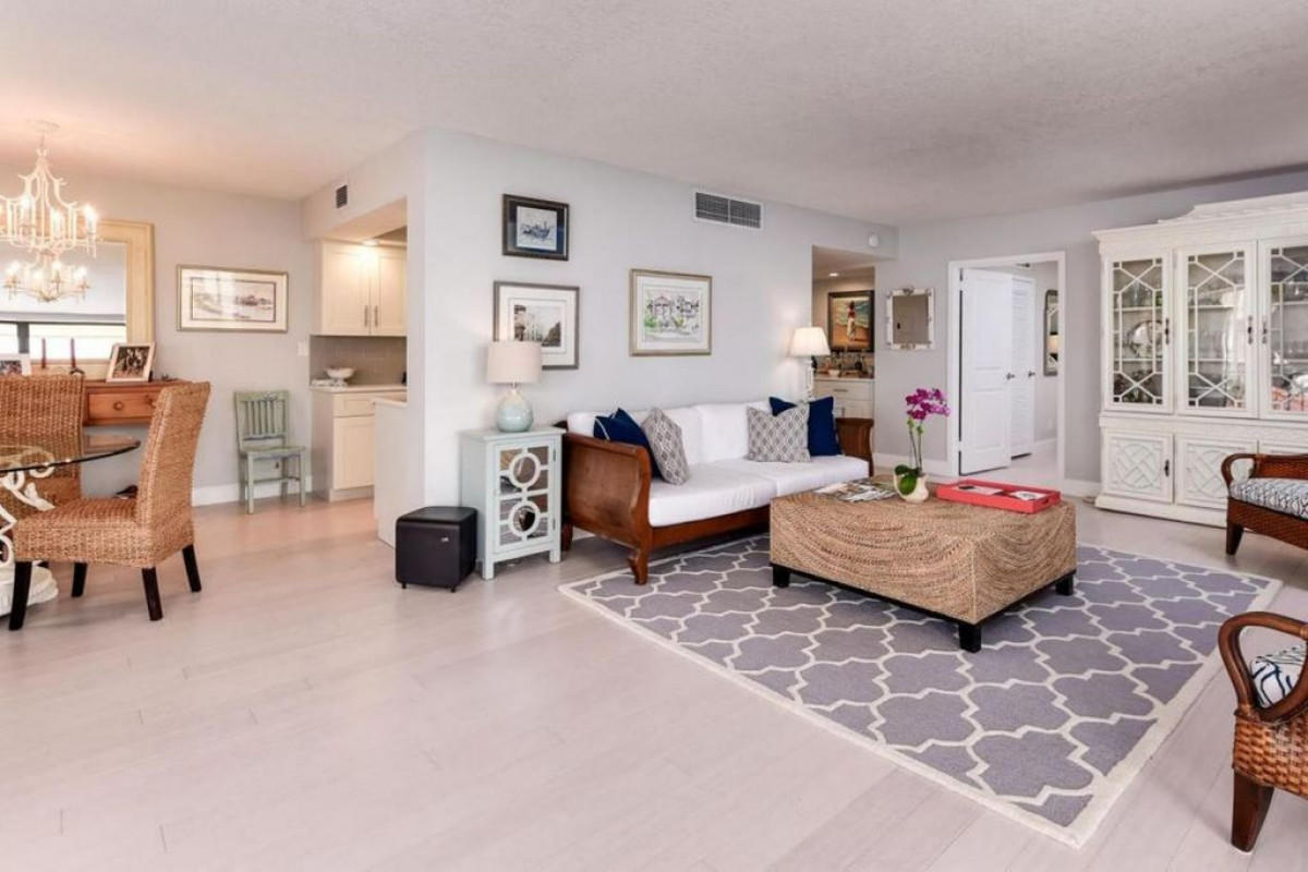 5480 North Ocean Drive, Unit B2A Riviera Beach, FL 33404 - Photo 5 of 13 4