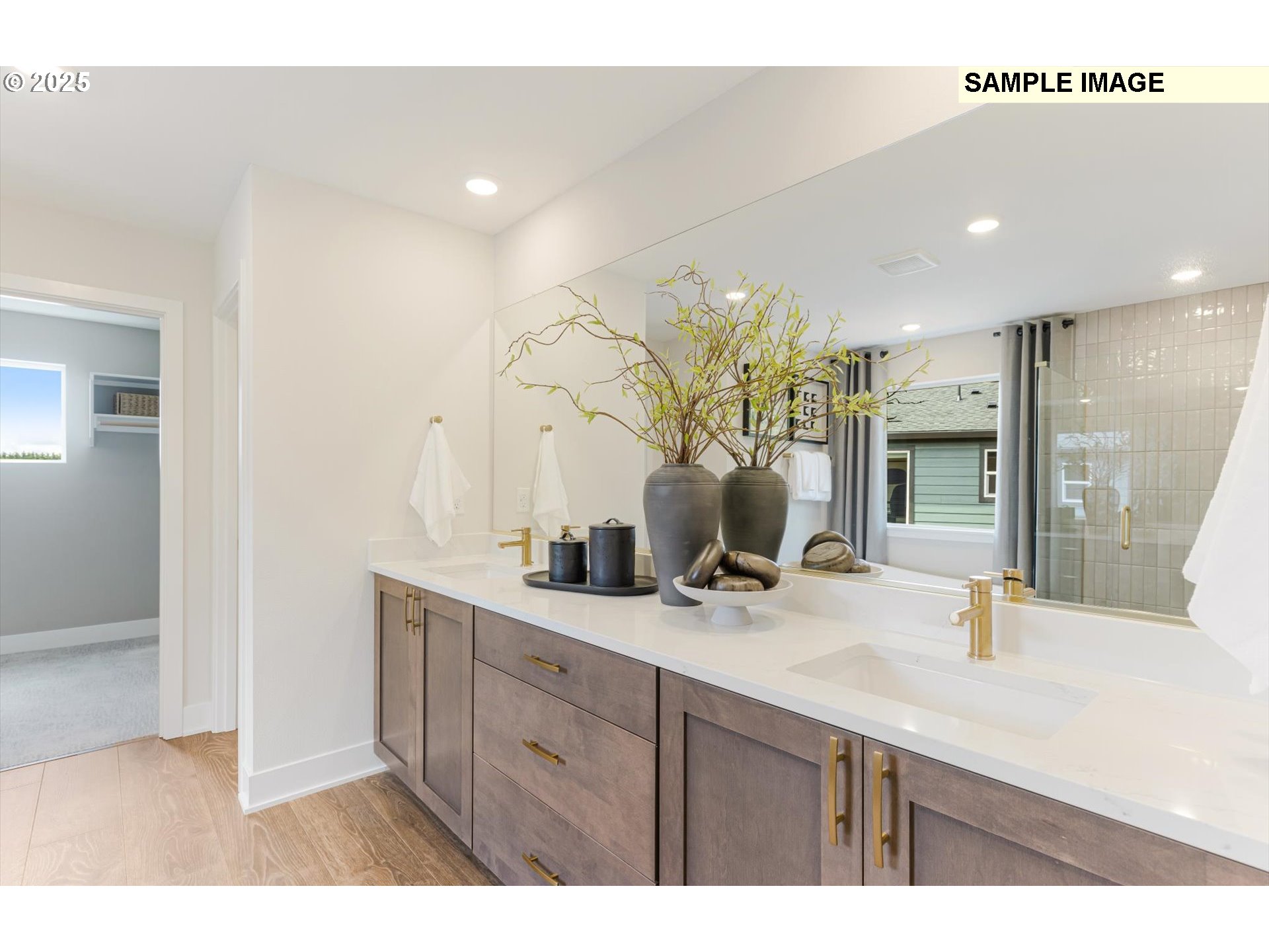 343 South 87th Avenue Ridgefield, WA 98642 - Photo 18 of 24 Owner's Suite Bathroom