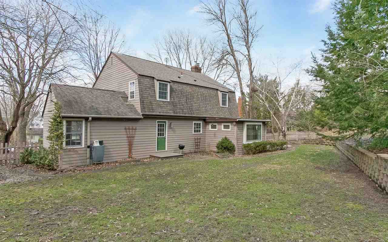 2041 Rochester Court Iowa City, IA 52245 - Photo 24 of 25 Gallery Image 24