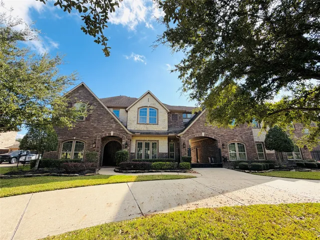 $1,115,000 | 21411 Fairhaven Creek Drive, Cypress, TX 77433