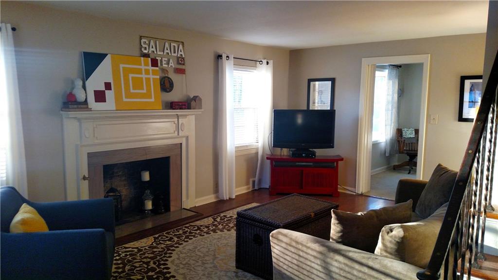 110 Overdale Road Pittsburgh, PA 15221 - Photo 4 of 17 Gallery Image 4