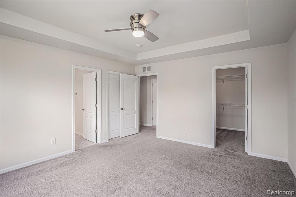 24727 Ivy Road Novi, MI 48375 - Photo 17 of 26