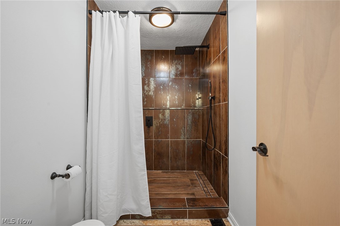 18976 Thorpe Road Chagrin Falls, OH 44023 - Photo 23 of 45