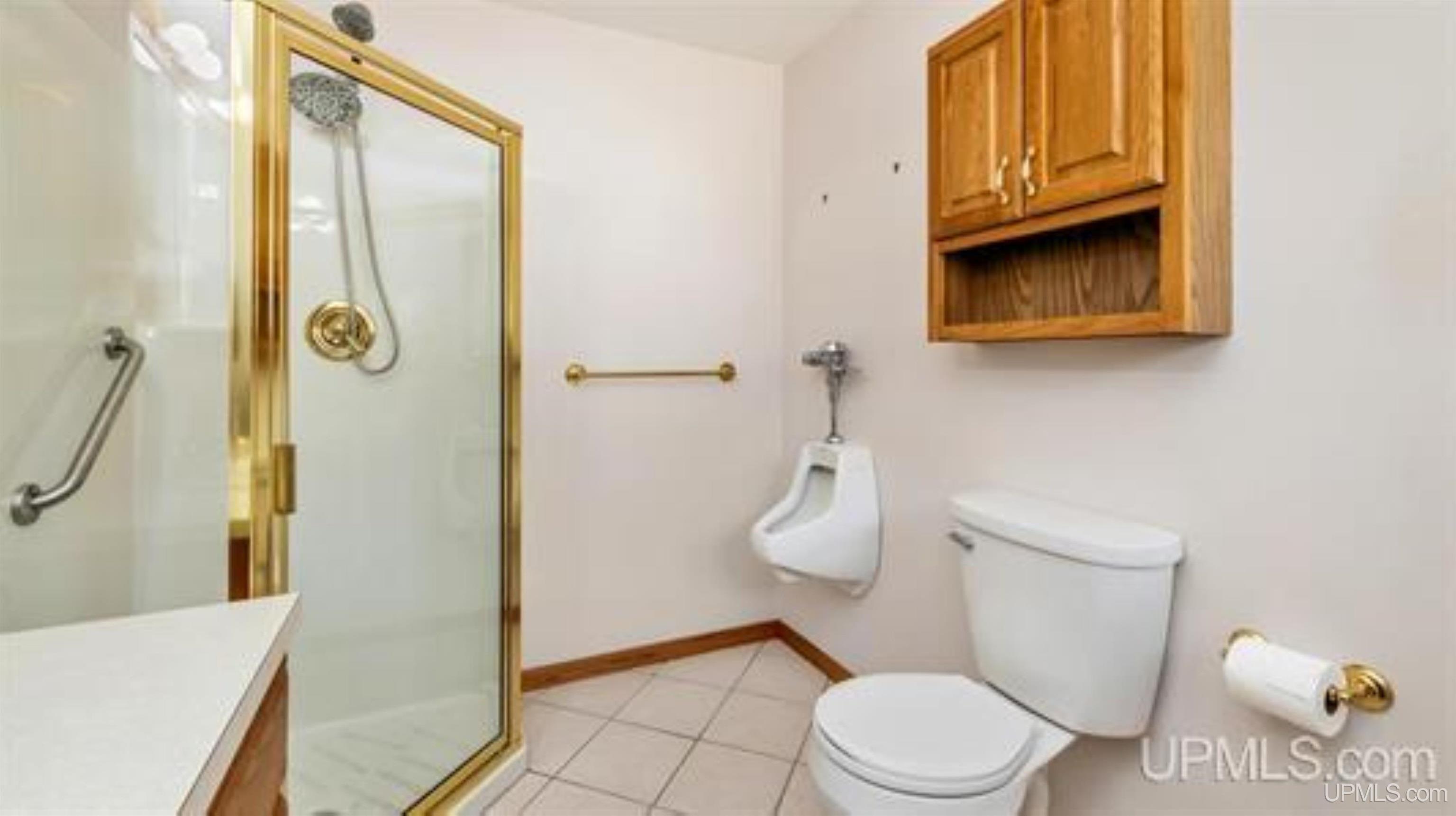 1020 South 18th Street Escanaba, MI 49829 - Photo 24 of 38