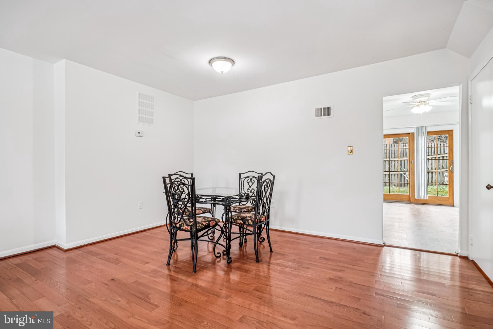2201 McLean Park Road Falls Church, VA 22043 - Photo 20 of 40 Bright and inviting dining space awaits you.