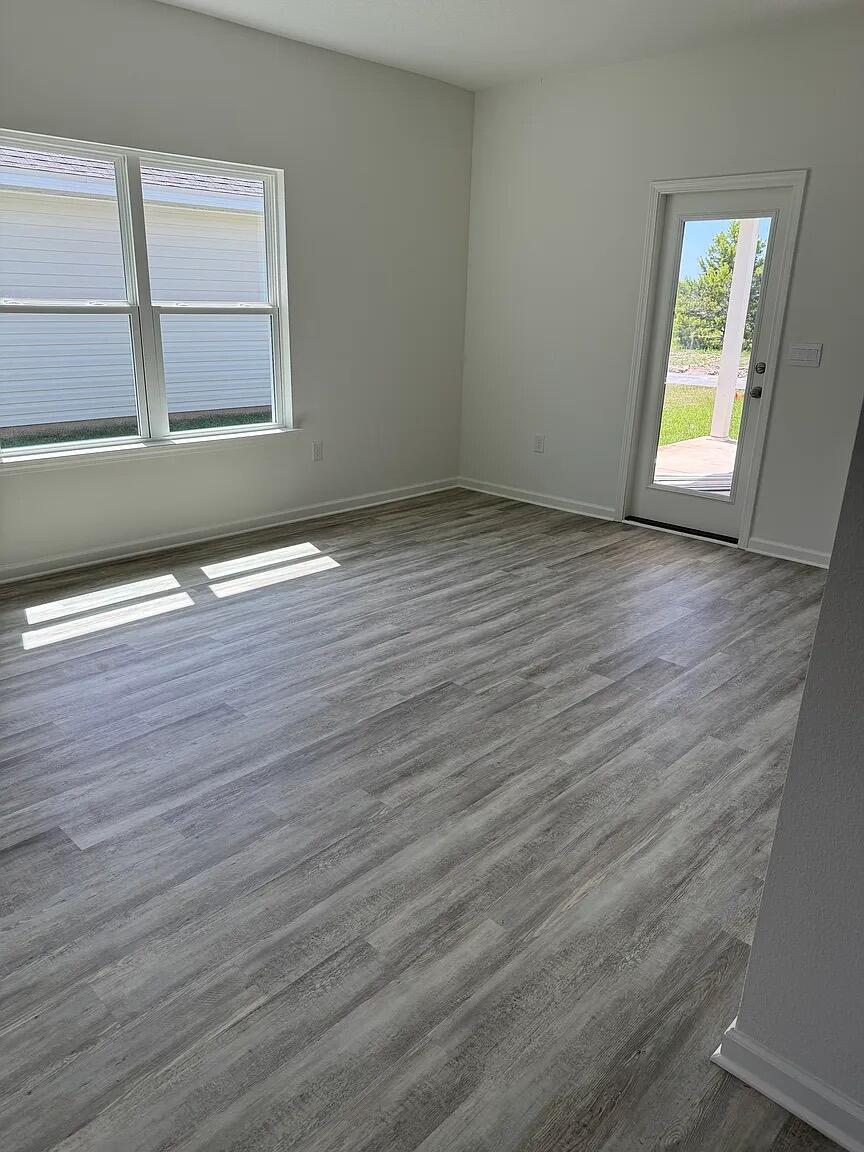 94 Bluebeech Street Freeport, FL 32439 - Photo 10 of 29 Image 9