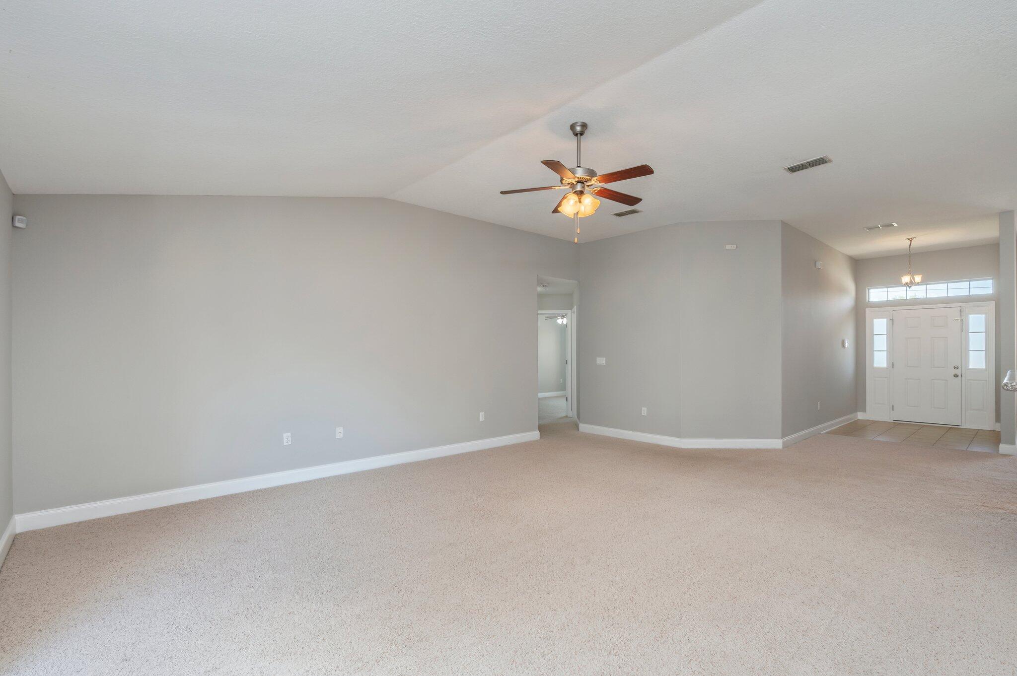 2629 Corner Creek Road Crestview, FL 32536 - Photo 5 of 37 Large living room