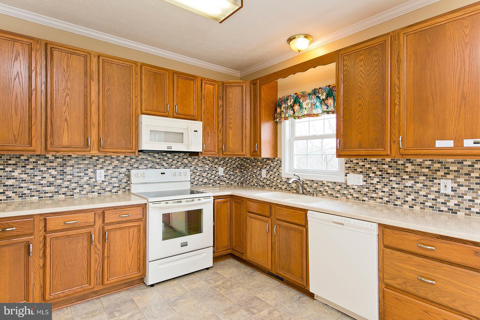 1434 Canterbury Road Front Royal, VA 22630 - Photo 13 of 57 Gallery Image 13