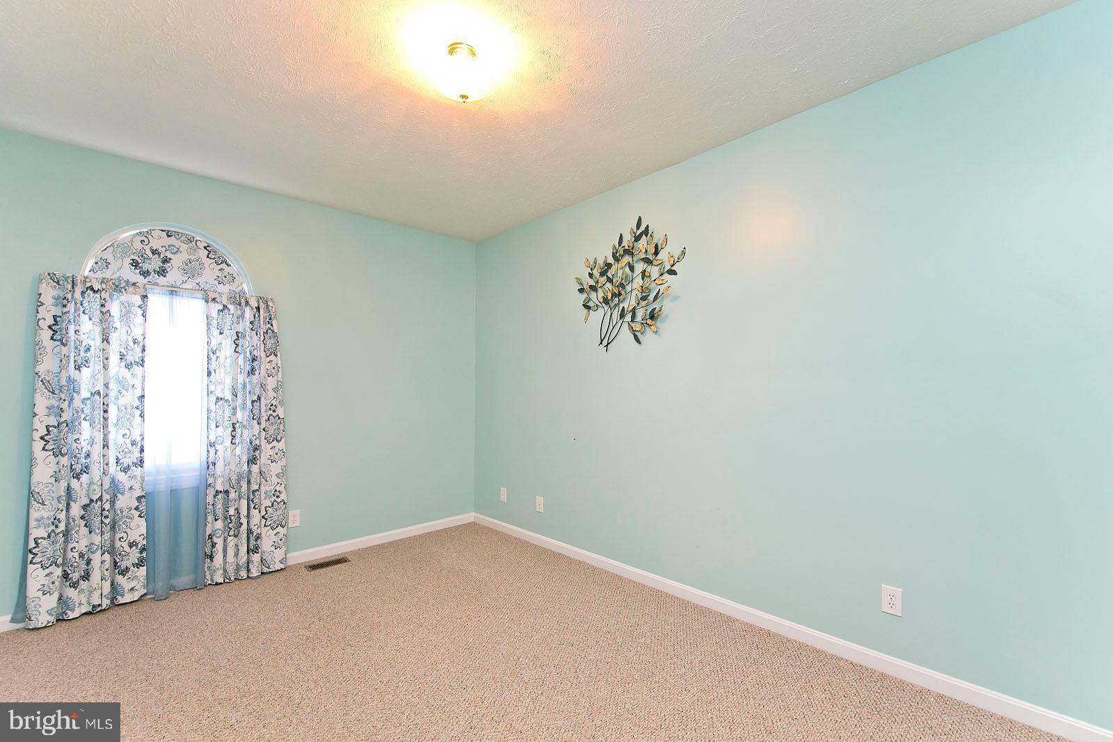 1434 Canterbury Road Front Royal, VA 22630 - Photo 29 of 57 Gallery Image 29
