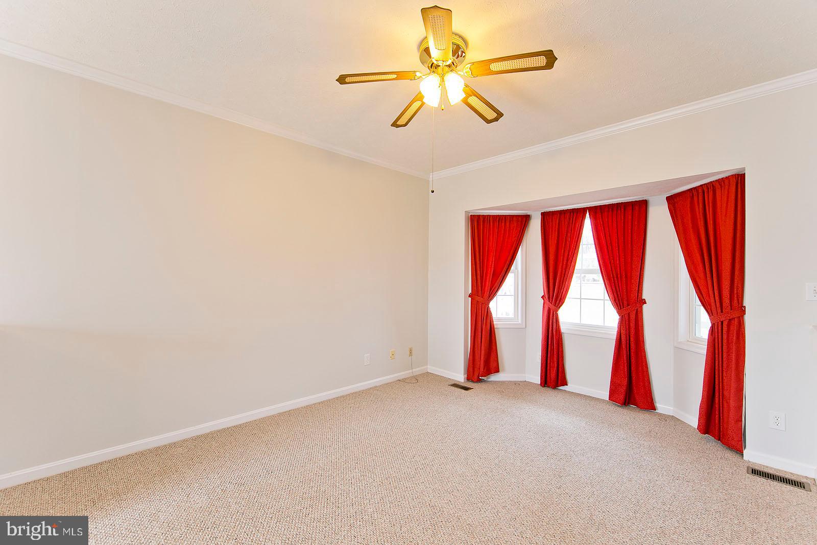 1434 Canterbury Road Front Royal, VA 22630 - Photo 6 of 57 Gallery Image 6