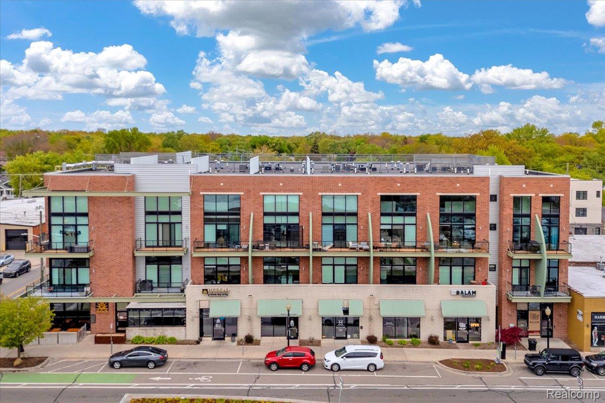 211 East 9 Mile Road, Unit 206 Ferndale, MI 48220 - Photo 31 of 32