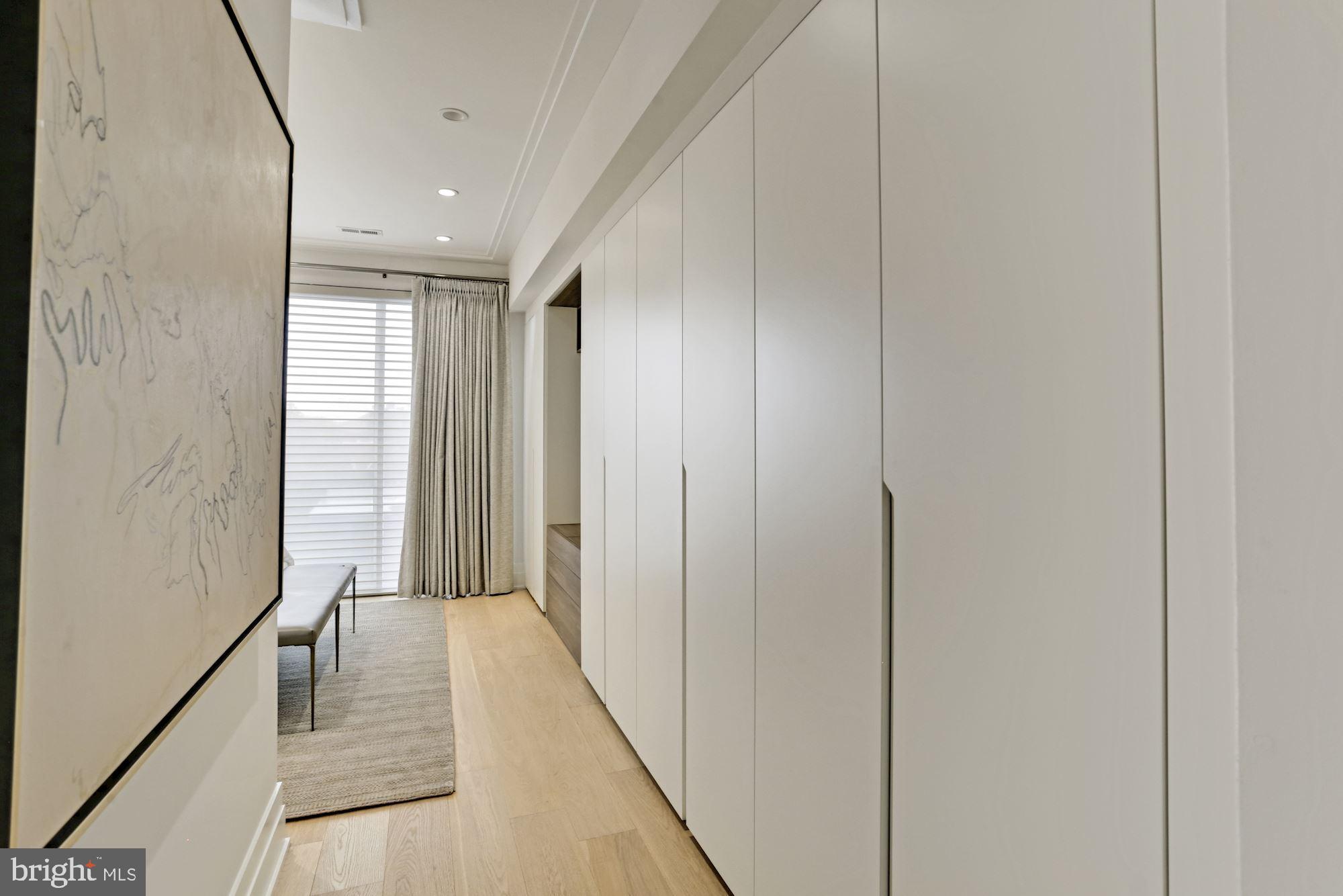 424 C Street Northeast Washington, DC 20002 - Photo 20 of 26 a view of a hallway with wooden floor and staircase