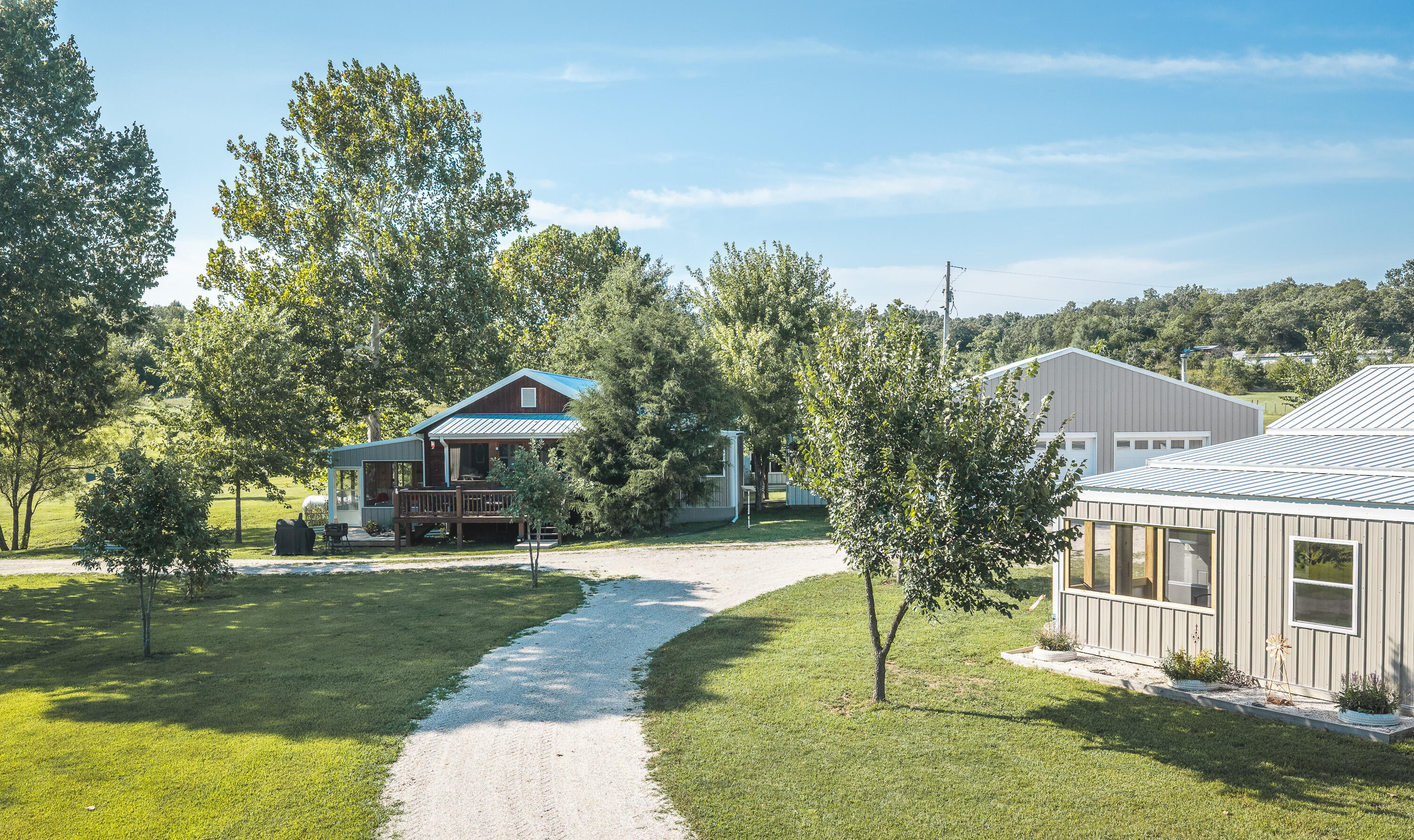 81 Meadowlark Road Brumley, MO 65017 - Photo 9 of 74 DJI_20260821163840_0383_D