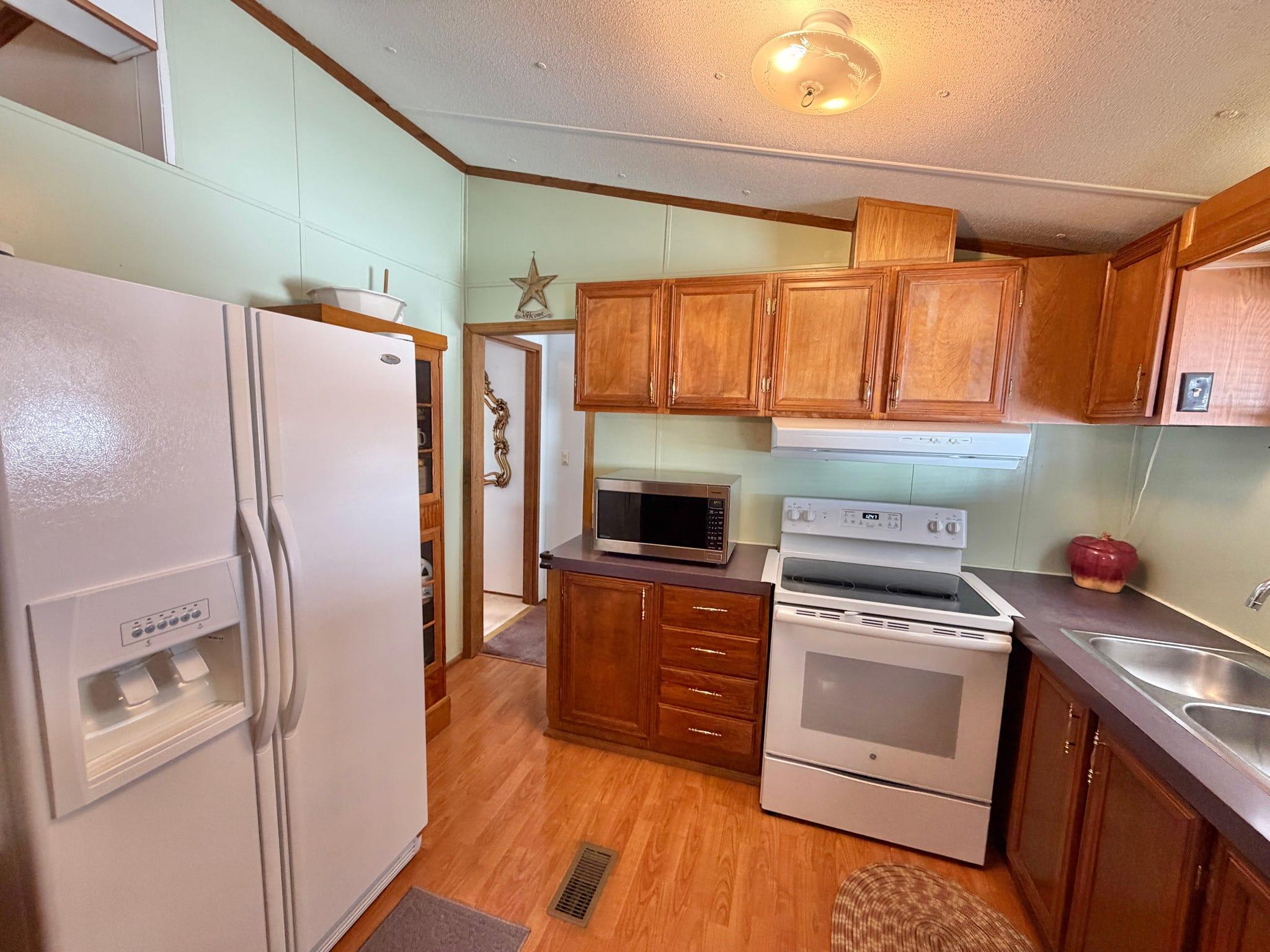 355 Clover Hill Road Ewing, KY 41039 - Photo 13 of 43 Kitchen