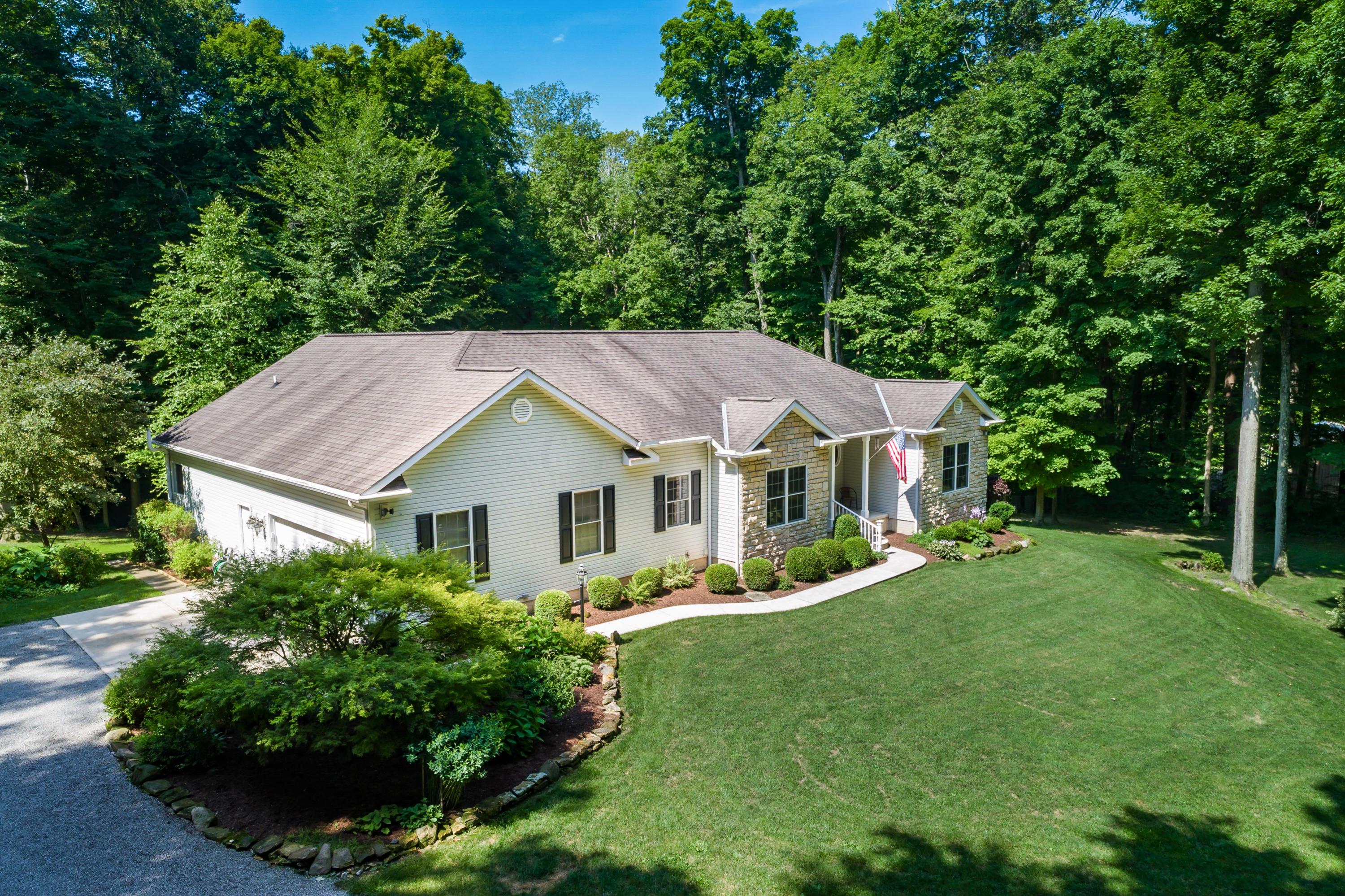 6345 Coonpath Road Northwest Carroll, OH 43112 - Photo 4 of 47 Gallery Image 4