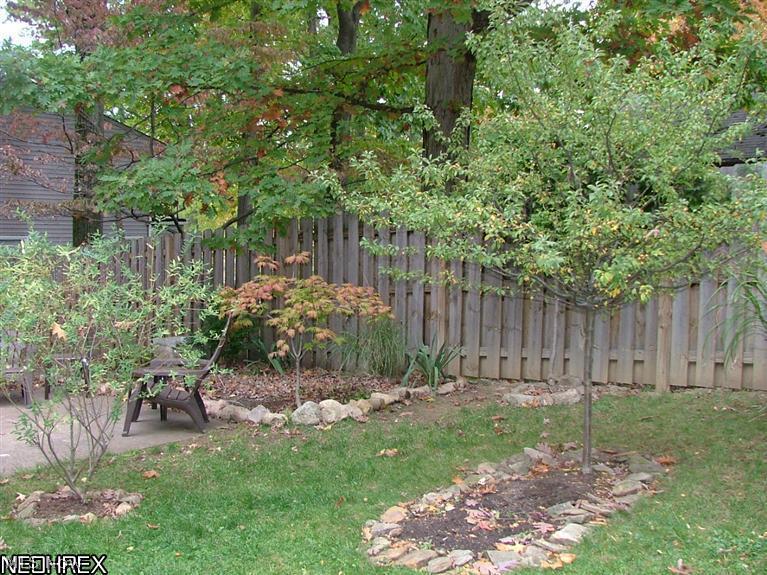2324 Lorimer Road Cleveland, OH 44134 - Photo 17 of 20
