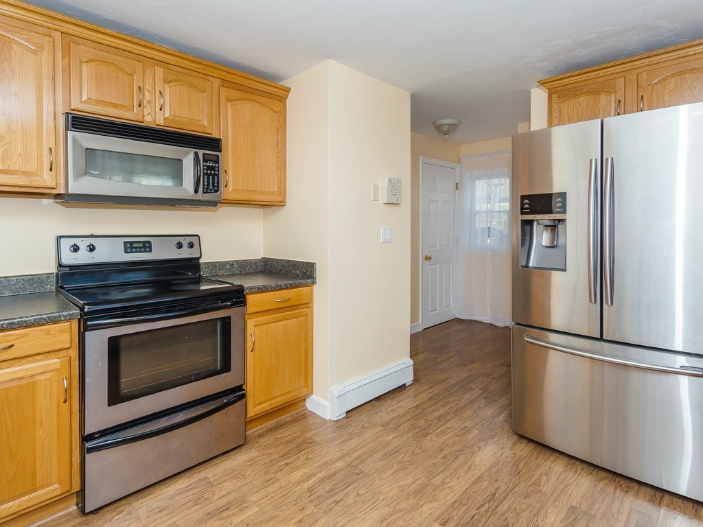 117 Prospect Hill Road Waltham, MA 02451 - Photo 7 of 30 Gallery Image 7