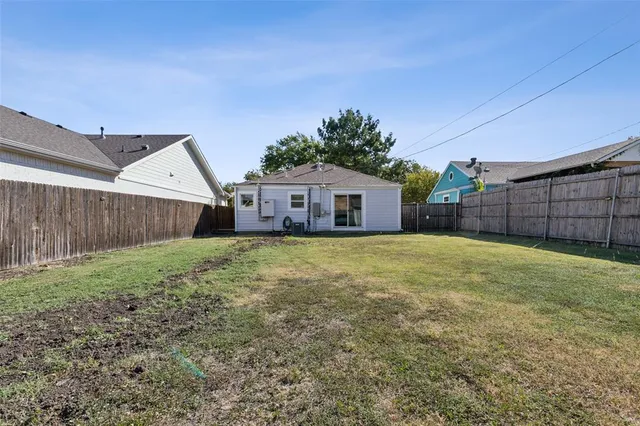 $289,000 | 2624 Ryan Avenue, Fort Worth, TX 76110