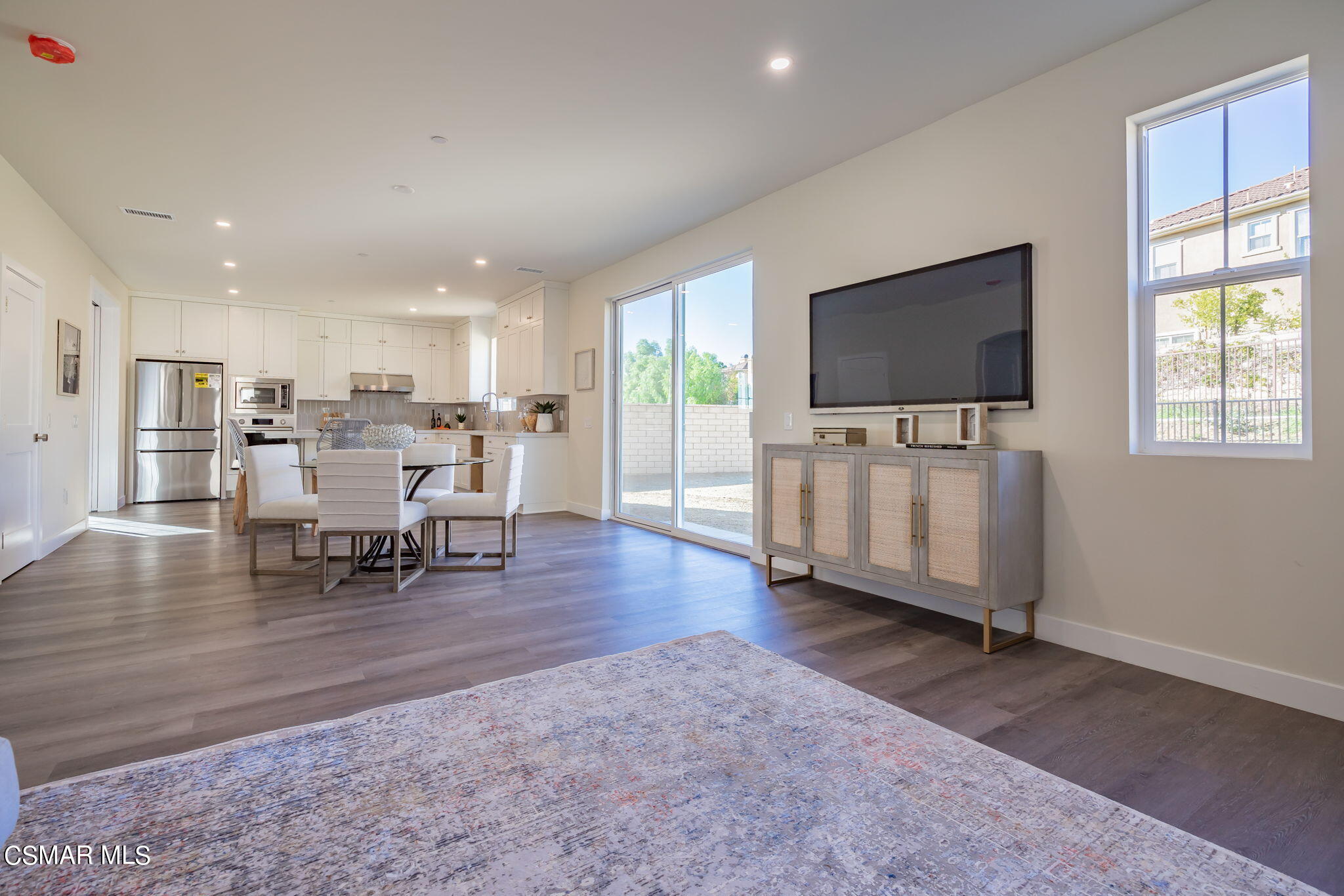 4695 Summit Avenue Simi Valley, CA 93063 - Photo 17 of 30 36-web-or-mls-DSC09165