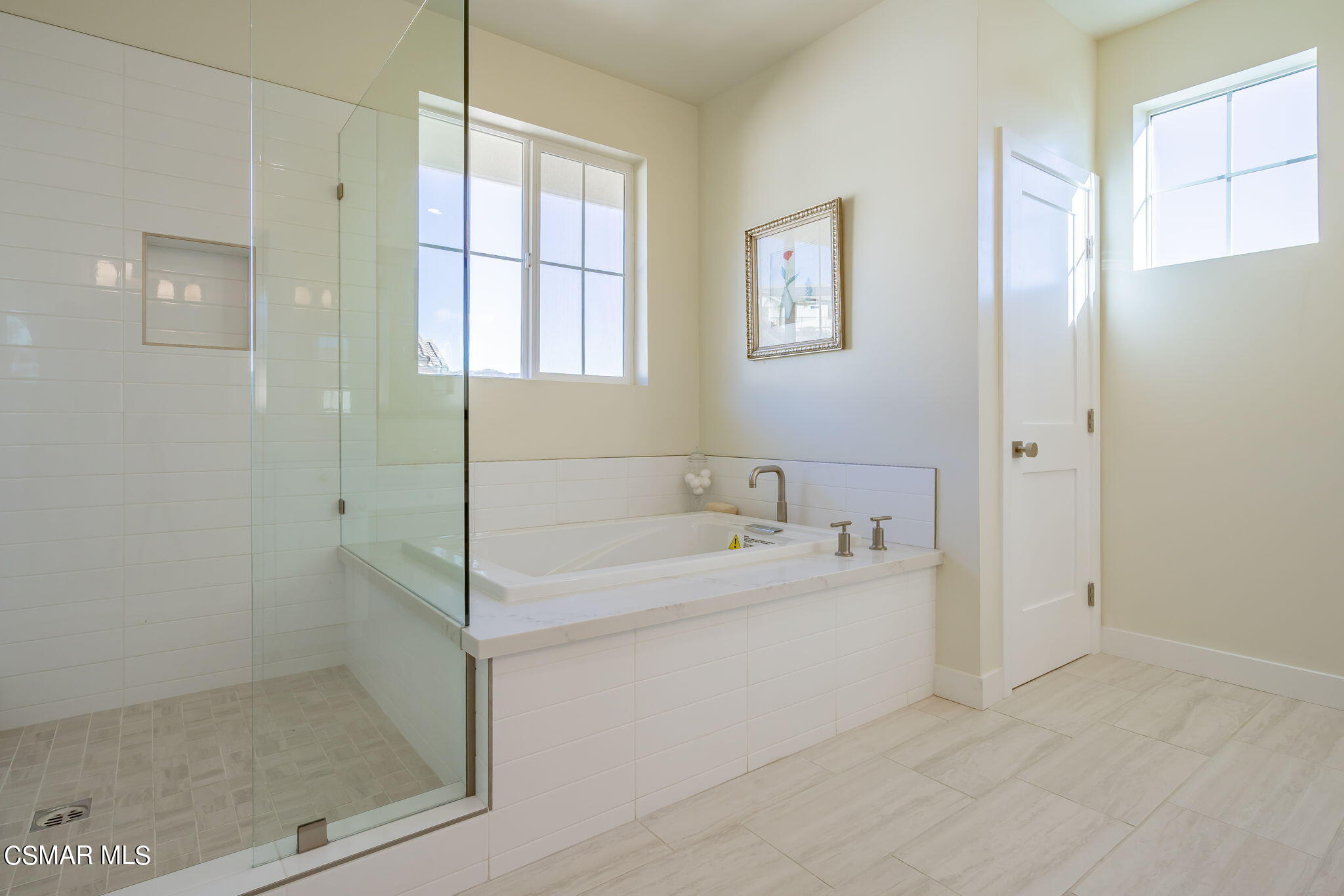 4695 Summit Avenue Simi Valley, CA 93063 - Photo 21 of 30 40-web-or-mls-DSC09169