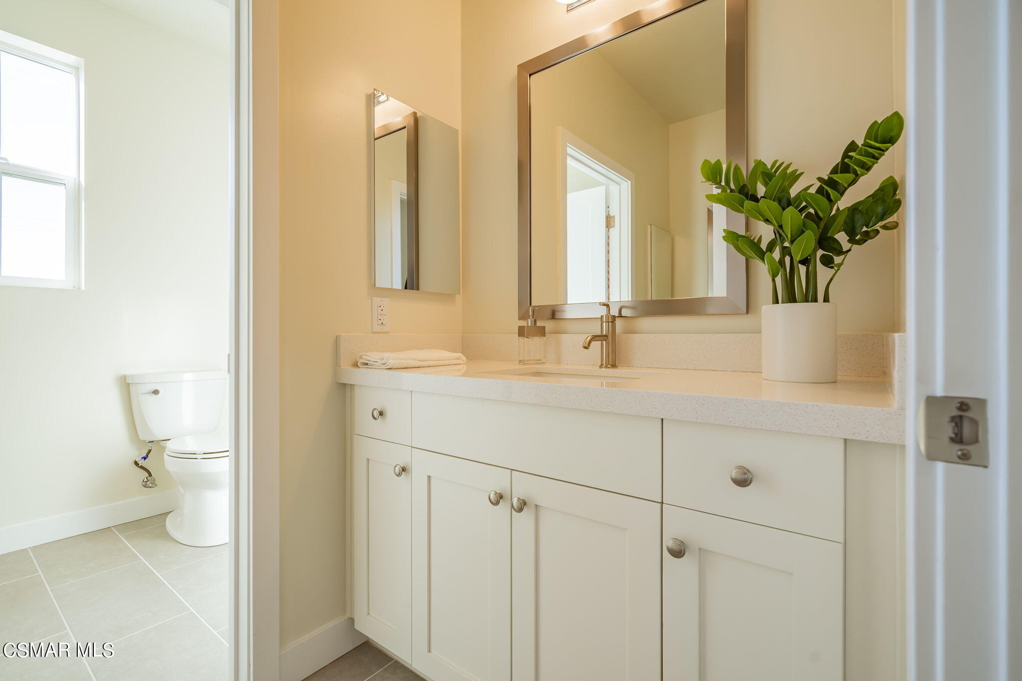 4695 Summit Avenue Simi Valley, CA 93063 - Photo 22 of 30 41-web-or-mls-DSC09170