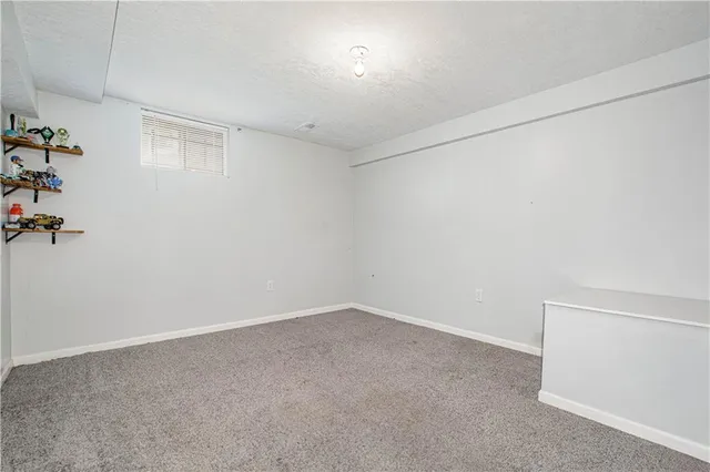 $320,000 | 1201 Southwest Hopi Street, Blue Springs, MO 64015