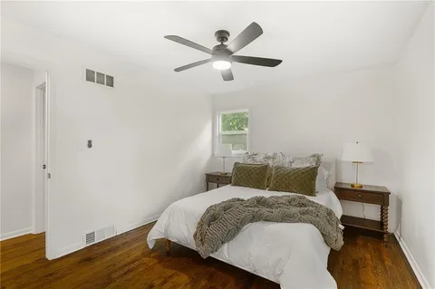 $344,000 | 11801 West 54th Street, Shawnee, KS 66203