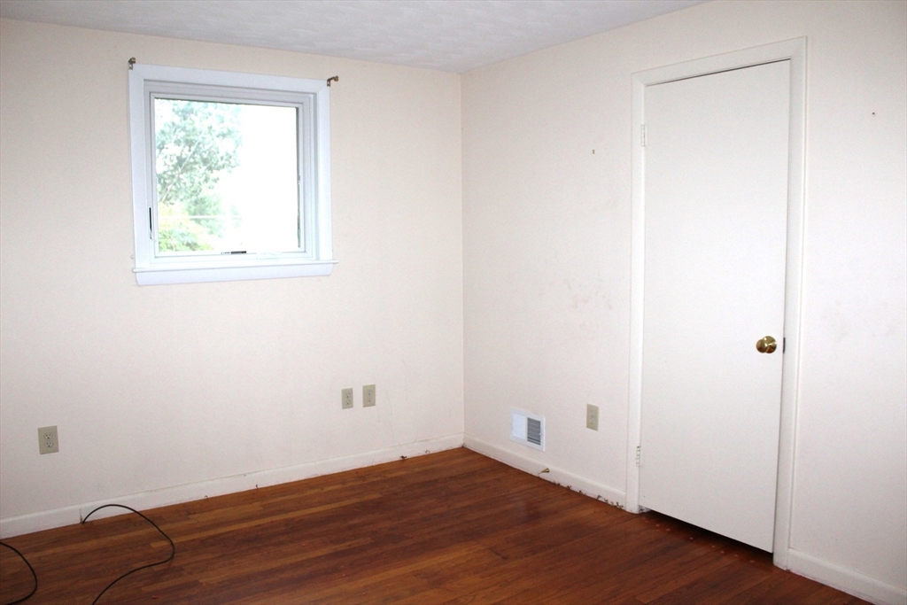 39 Cedar Hill Road Bellingham, MA 02019 - Photo 7 of 14 Gallery Image 7