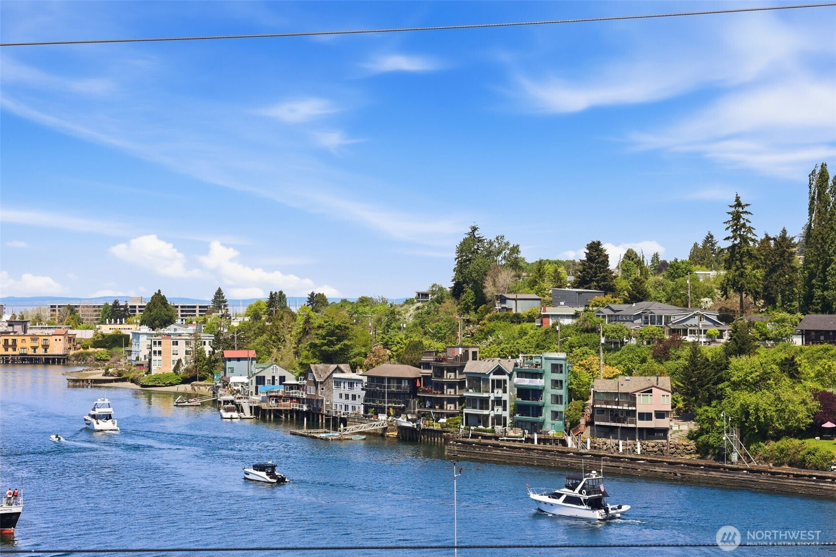 3607 West Commodore Way Seattle, WA 98199 - Photo 12 of 37 Gallery Image 12