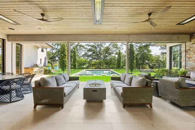 $6,995,900 | 1502 Bluffview Drive, Roanoke, TX 76262