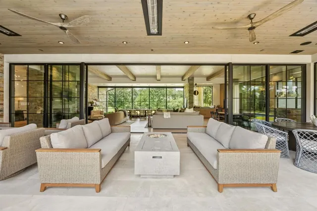 $6,995,900 | 1502 Bluffview Drive, Roanoke, TX 76262