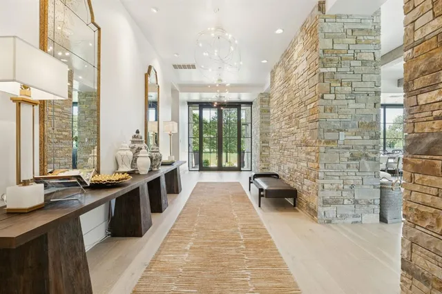 $6,995,900 | 1502 Bluffview Drive, Roanoke, TX 76262