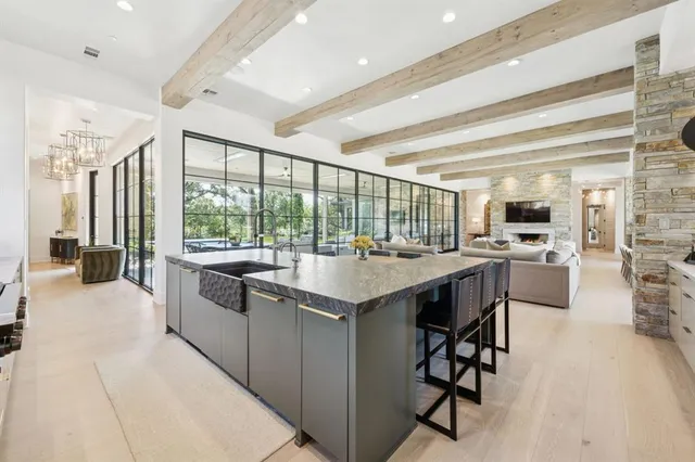 $6,995,900 | 1502 Bluffview Drive, Roanoke, TX 76262