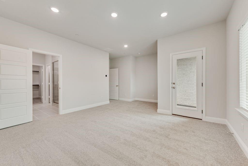 8159 Challenger Lane Frisco, TX 75034 - Photo 25 of 36 a view of an empty room