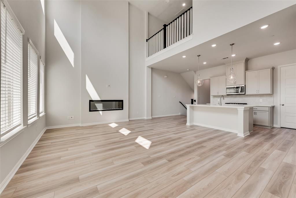 8159 Challenger Lane Frisco, TX 75034 - Photo 7 of 29 Representative Photo