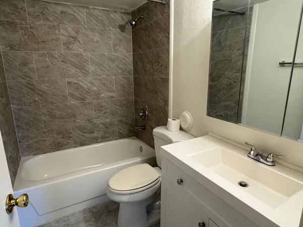 $1,395 | 3131 West Cochise Drive, Unit 133, Phoenix, AZ 85051