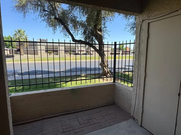 $1,395 | 3131 West Cochise Drive, Unit 133, Phoenix, AZ 85051