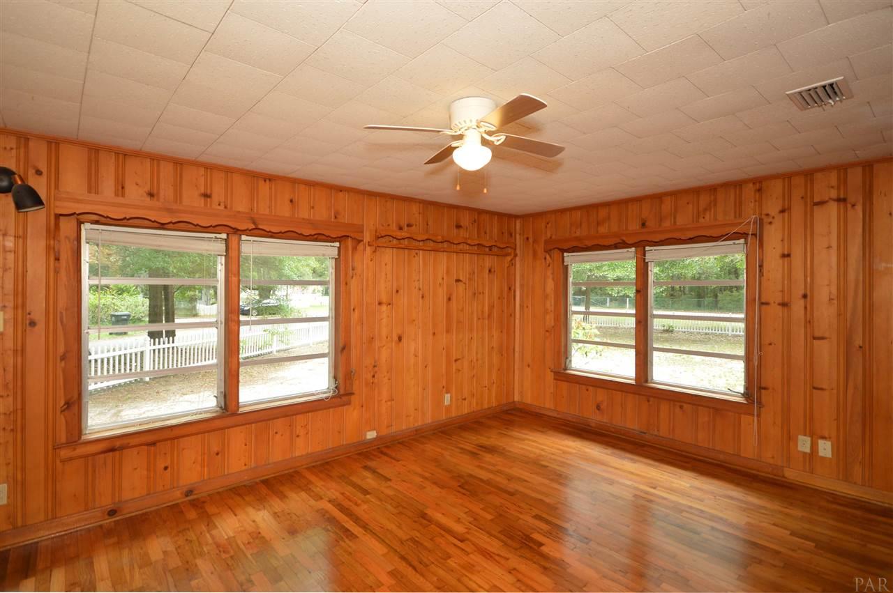 4425 Garcon Point Road Milton, FL 32583 - Photo 16 of 43 Gallery Image 16